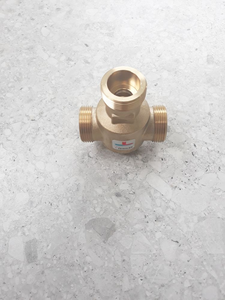 Клапан термостатический трехходовой для напольных котлов ZEISSLER ZSm.411.016007 (НР 1-1/4"-60°С) фото-4 Клапан термостатический трехходовой для напольных котлов ZEISSLER ZSm.411.016007 (НР 1-1/4"-60°С) фото-4