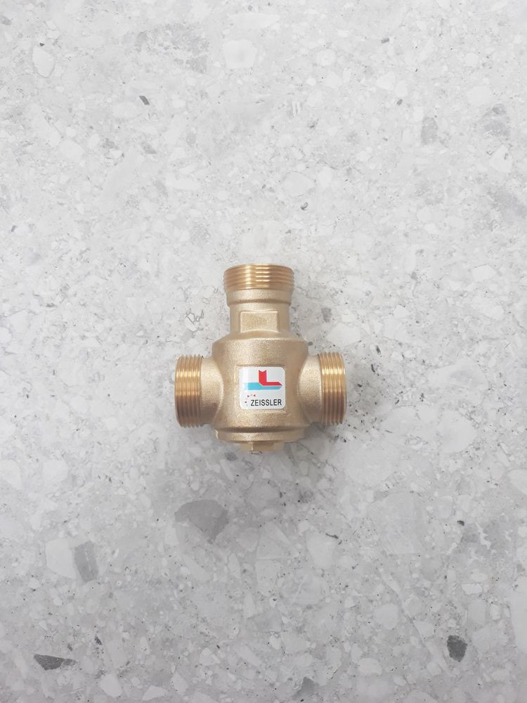 Клапан термостатический трехходовой для напольных котлов ZEISSLER ZSm.411.016007 (НР 1-1/4"-60°С) фото-3 Клапан термостатический трехходовой для напольных котлов ZEISSLER ZSm.411.016007 (НР 1-1/4"-60°С) фото-3