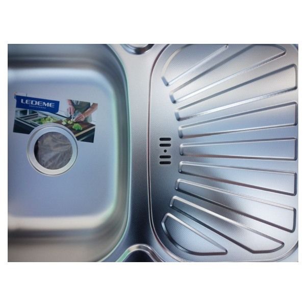 Мойка кухонная нержавейка Ledeme L67549-6L (прямоугольник),(врезная),(левая:чаша слева,сушка справа),(750*490x170),(декор ),(0,6мм),(сифон,крепление,уплотнитель) фото-3